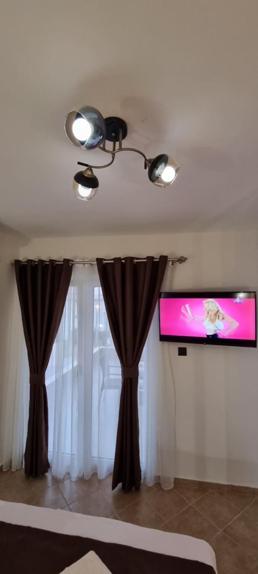 Deluxe Apartmani Vila Pejovic 苏托莫雷 客房 照片